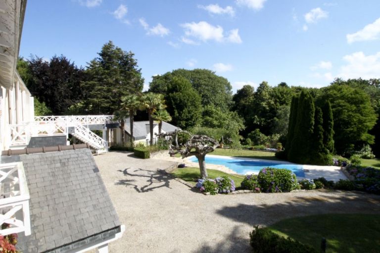 propriété 9 Pièces en vente sur FOUESNANT (29170)