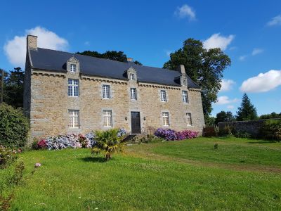 Sale Manor house Saint-Brieuc 7&nbsp;Rooms 270&nbsp;m²