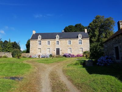 Sale Manor house Saint-Brieuc 7&nbsp;Rooms 270&nbsp;m²