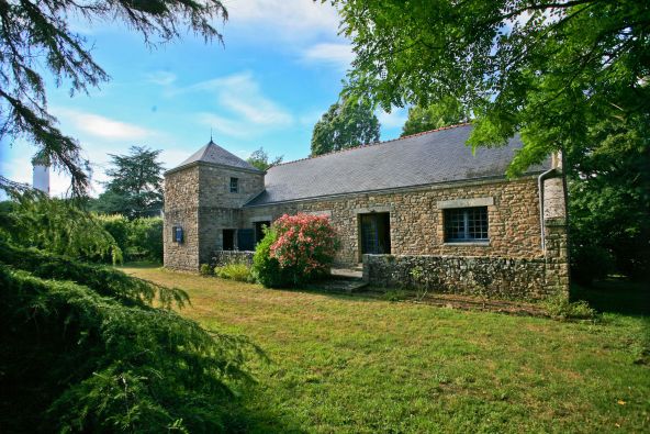 Sale Mansion Arzon 8&nbsp;Rooms 260&nbsp;m²