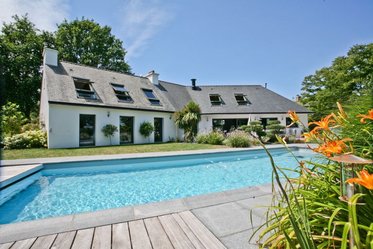 architect's house 12 Rooms for sale on LA TRINITE SUR MER (56470)