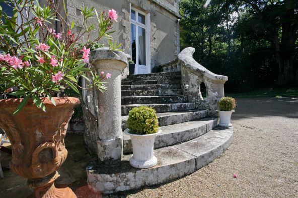 Sale Castle La Trinité-sur-Mer 54 Rooms 900 m²