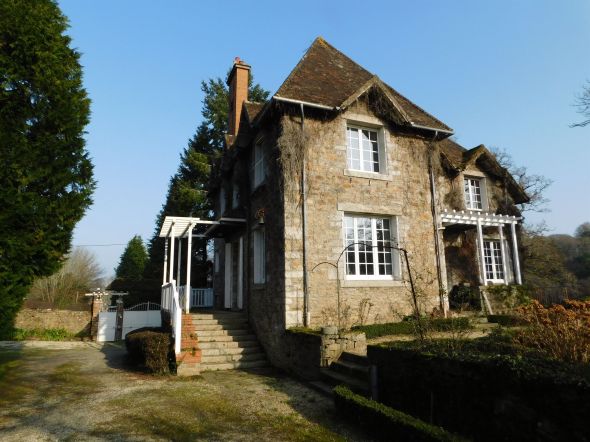 Sale House Quimperlé 10&nbsp;Rooms 240&nbsp;m²