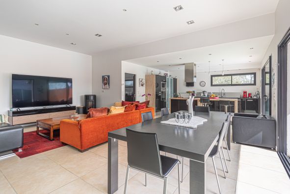 Sale House Quéven 6&nbsp;Rooms 180&nbsp;m²