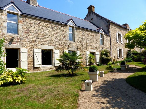 Sale Property Belz 12 Rooms 350 m²