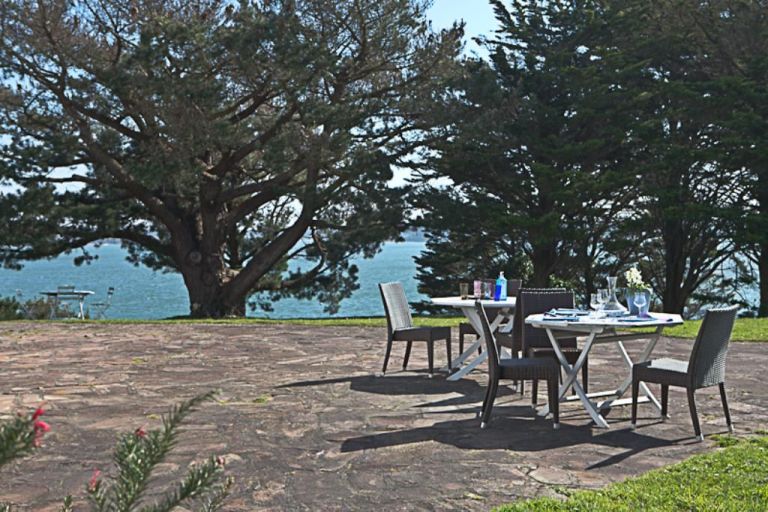 mansion 9 Rooms for sale on SARZEAU (56370)