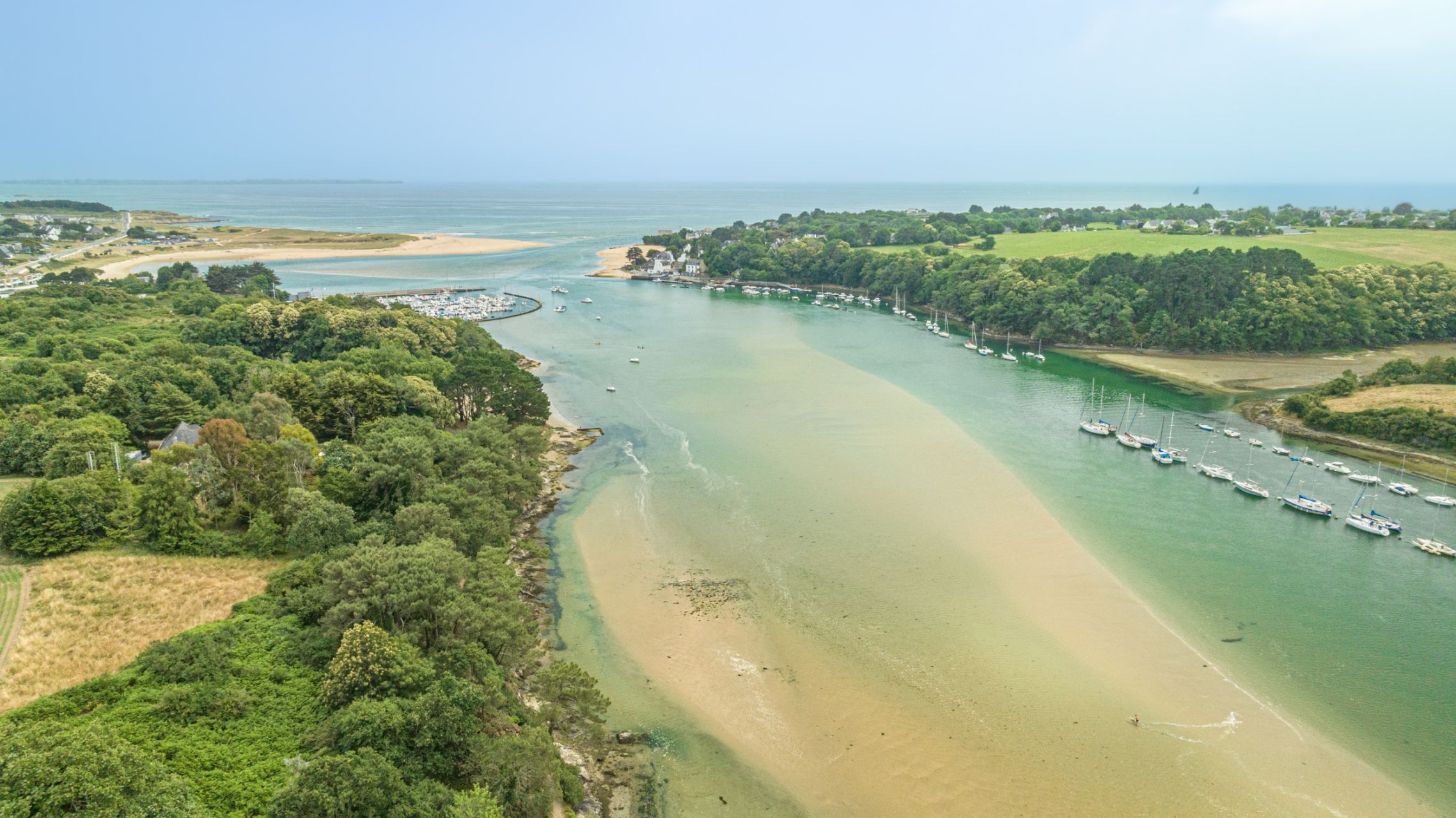 house 3 Rooms for seasonal rent on GUIDEL (56520)