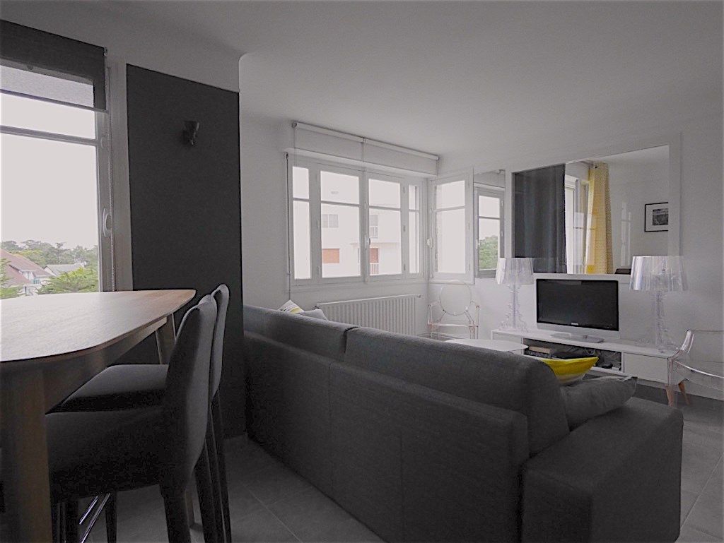 apartment 2 Rooms for sale on LA BAULE ESCOUBLAC (44500)