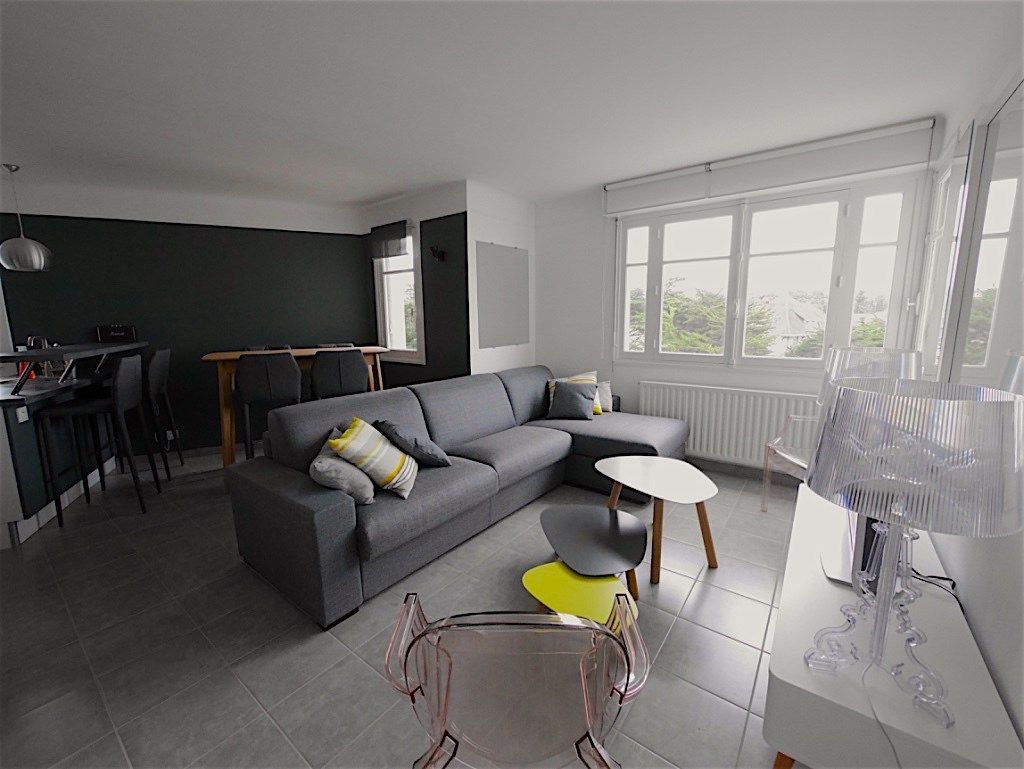 apartment 2 Rooms for sale on LA BAULE ESCOUBLAC (44500)