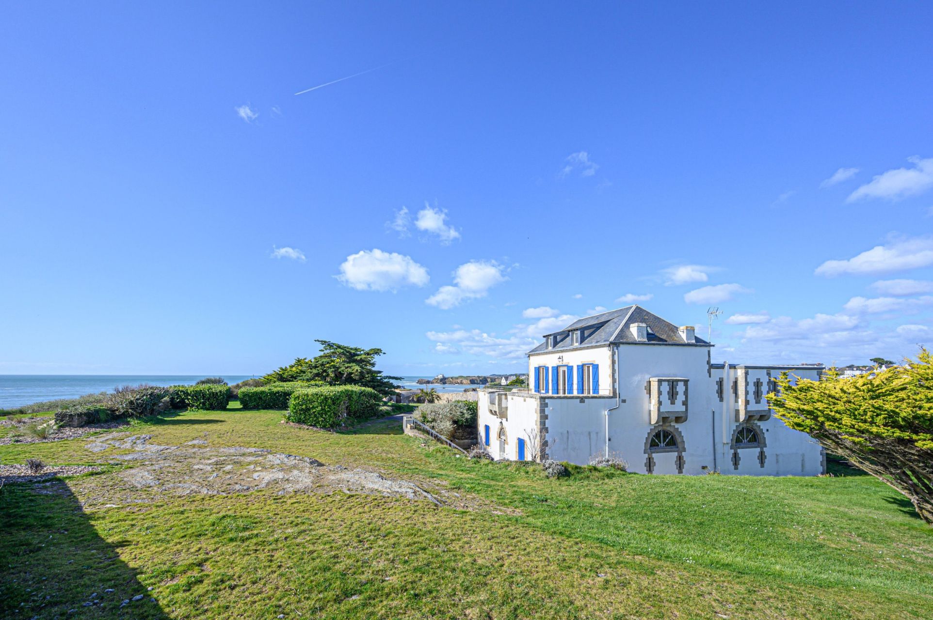 property 12 Rooms for seasonal rent on CLOHARS CARNOET (29360)