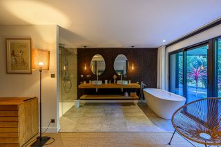 architect's house 10 Rooms for sale on LA BAULE (44500)