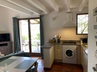 house 4 Rooms for seasonal rent on PORTO VECCHIO (20137)