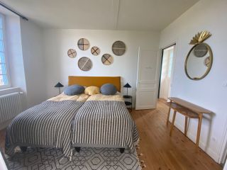 manor house 9 Rooms for seasonal rent on PLENEUF VAL ANDRE (22370)