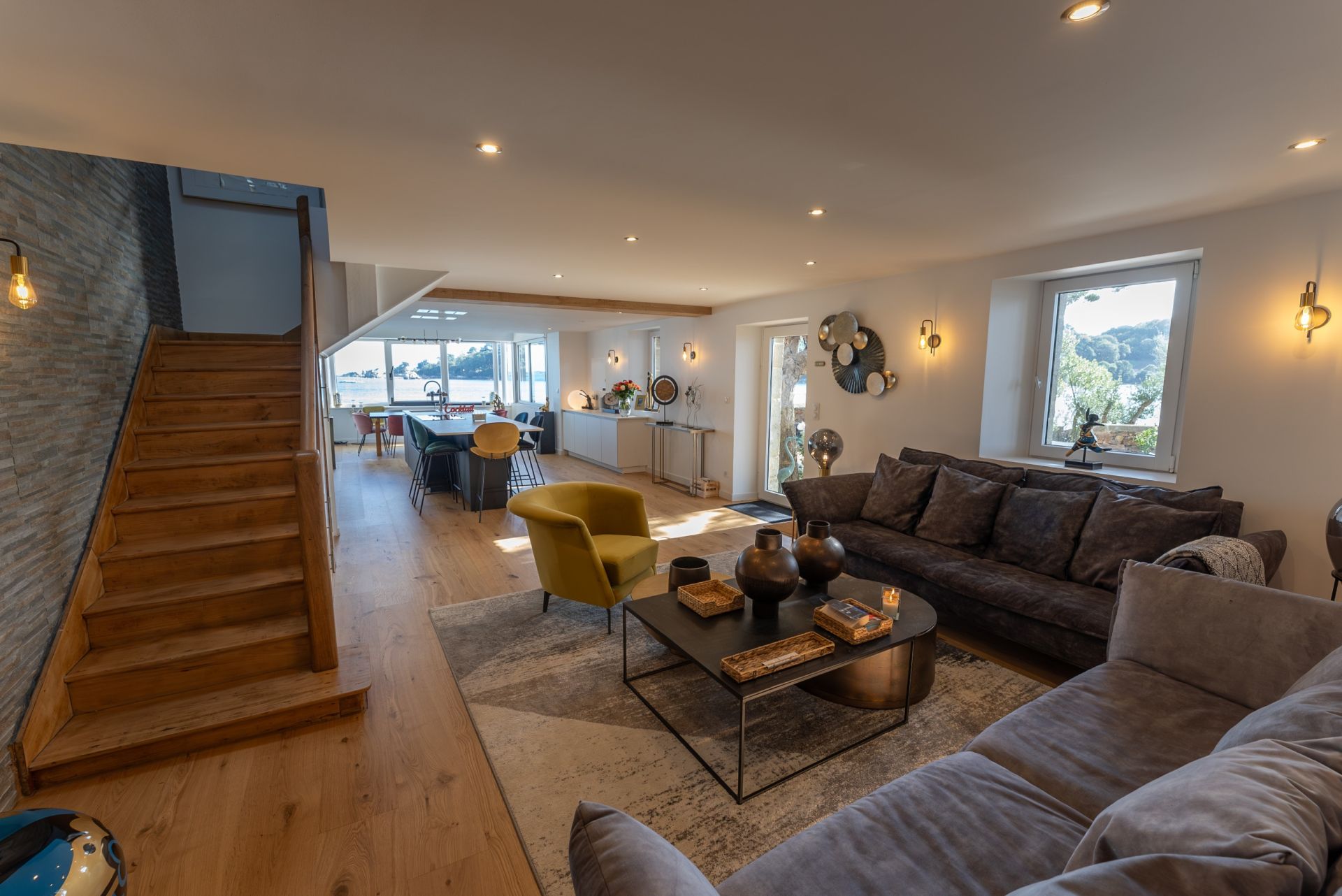 house 7 Rooms for seasonal rent on LEZARDRIEUX (22740)