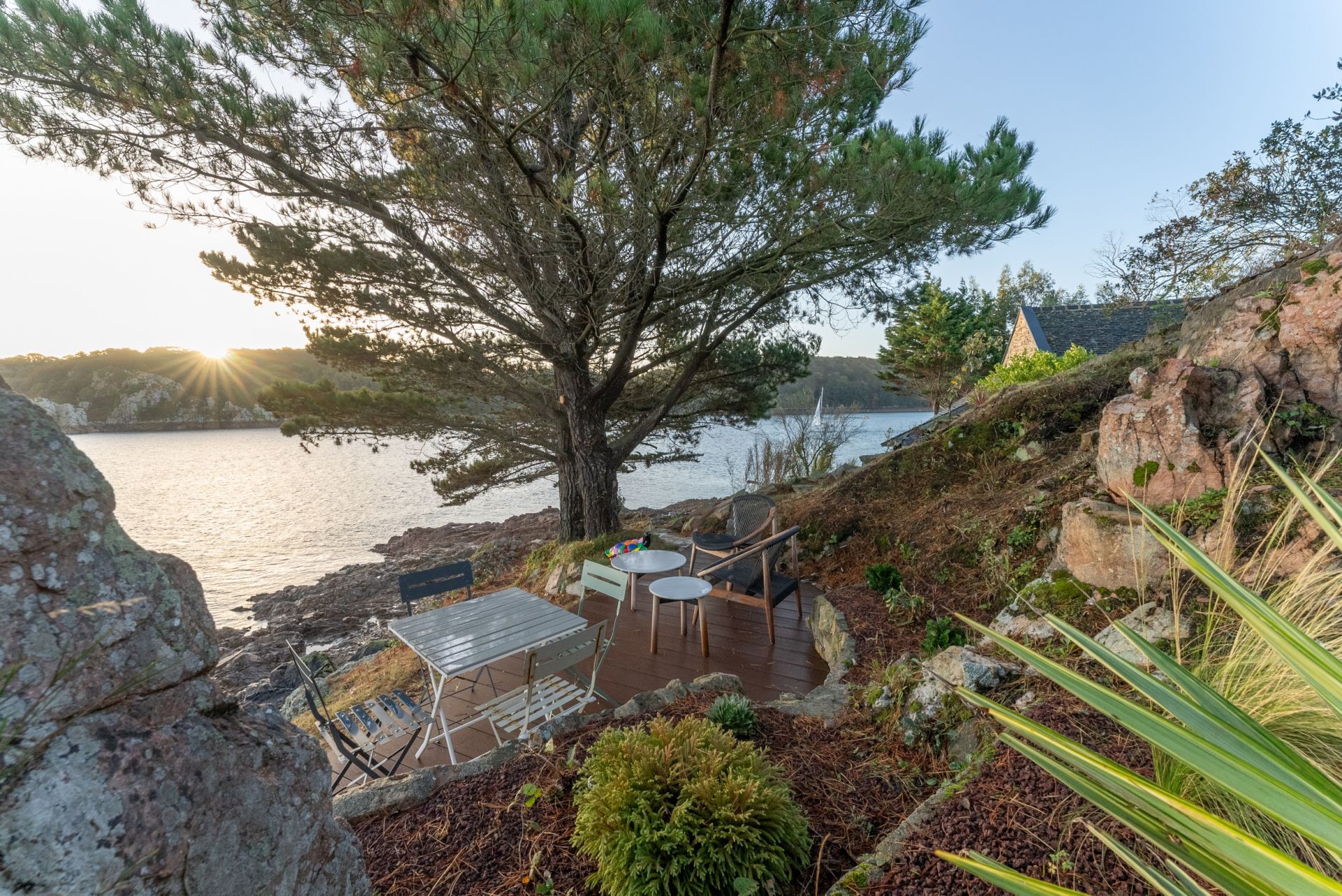 house 7 Rooms for seasonal rent on ILE DE BREHAT (22870)