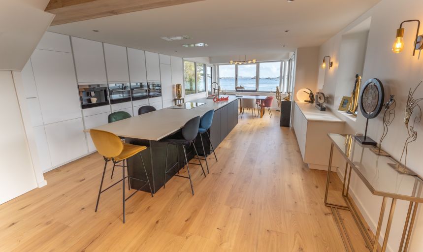 house 7 Rooms for seasonal rent on ILE DE BREHAT (22870)