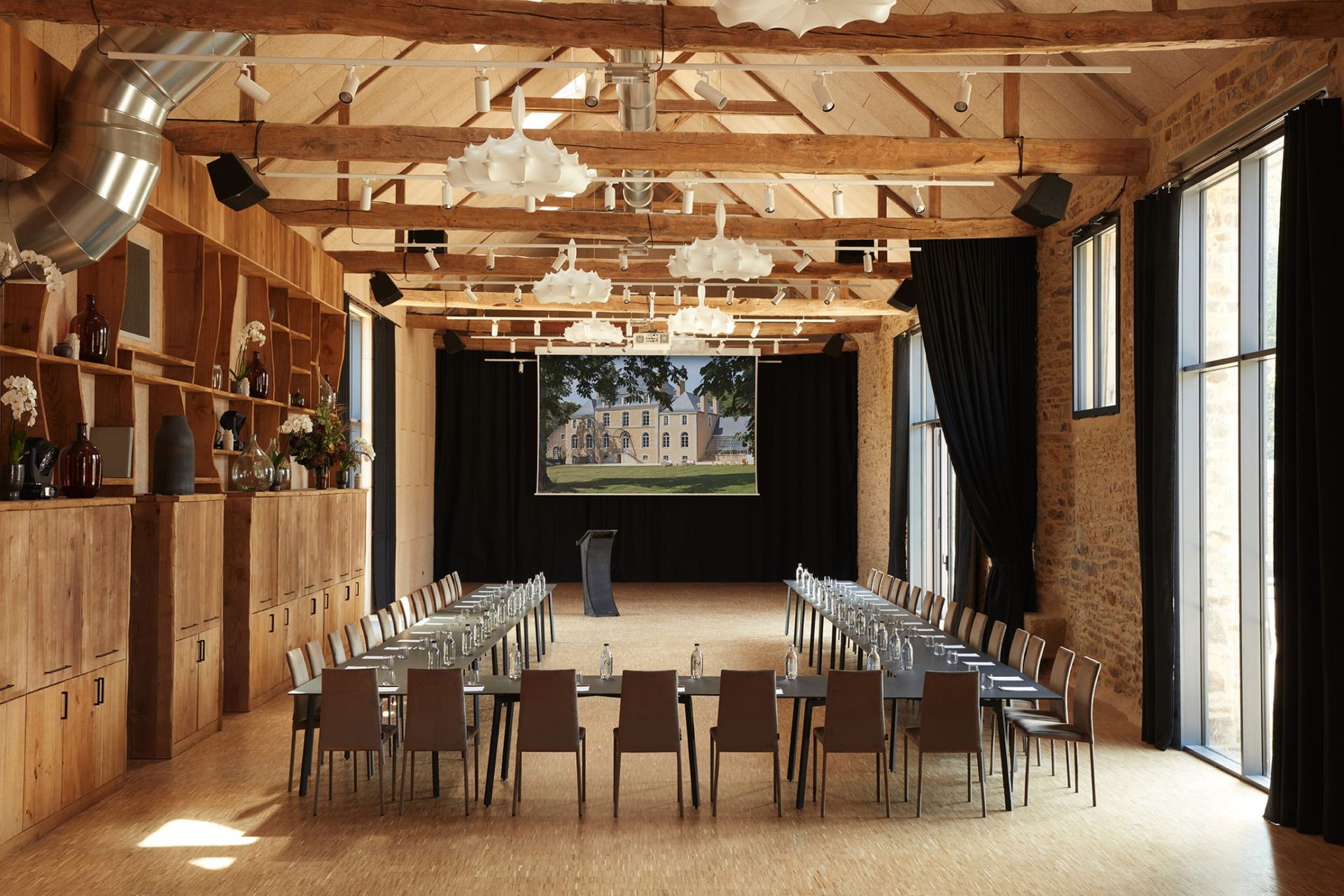 propriété 49 Pièces en location saisonnière sur PLOEREN (56880)