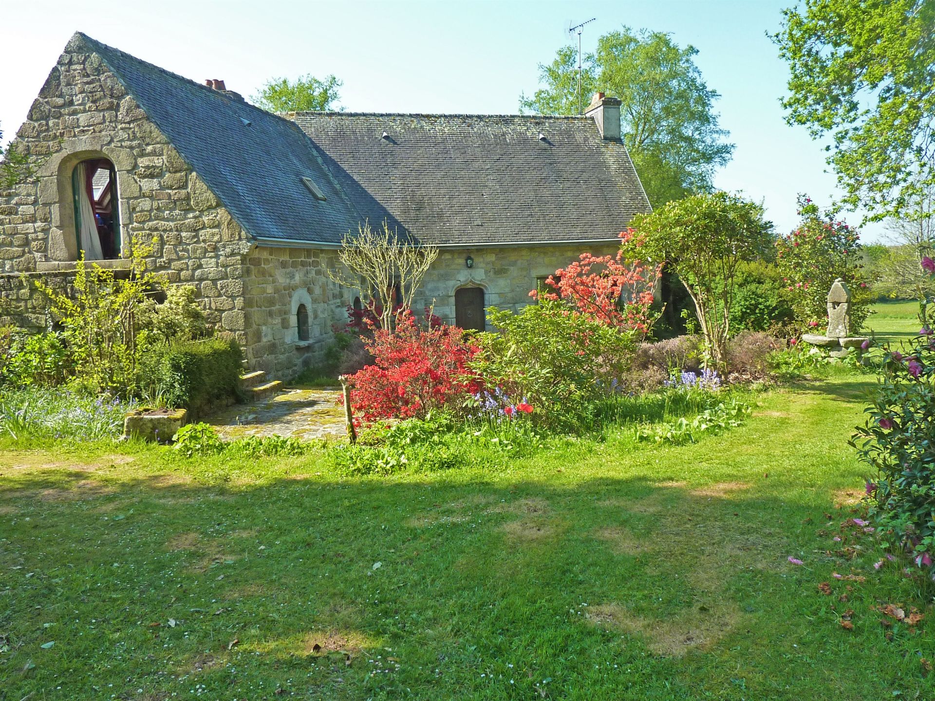 maison 8 Pièces en vente sur GOUESNACH (29950)