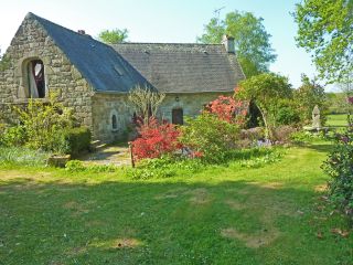 maison 8 Pièces en vente sur GOUESNACH (29950)