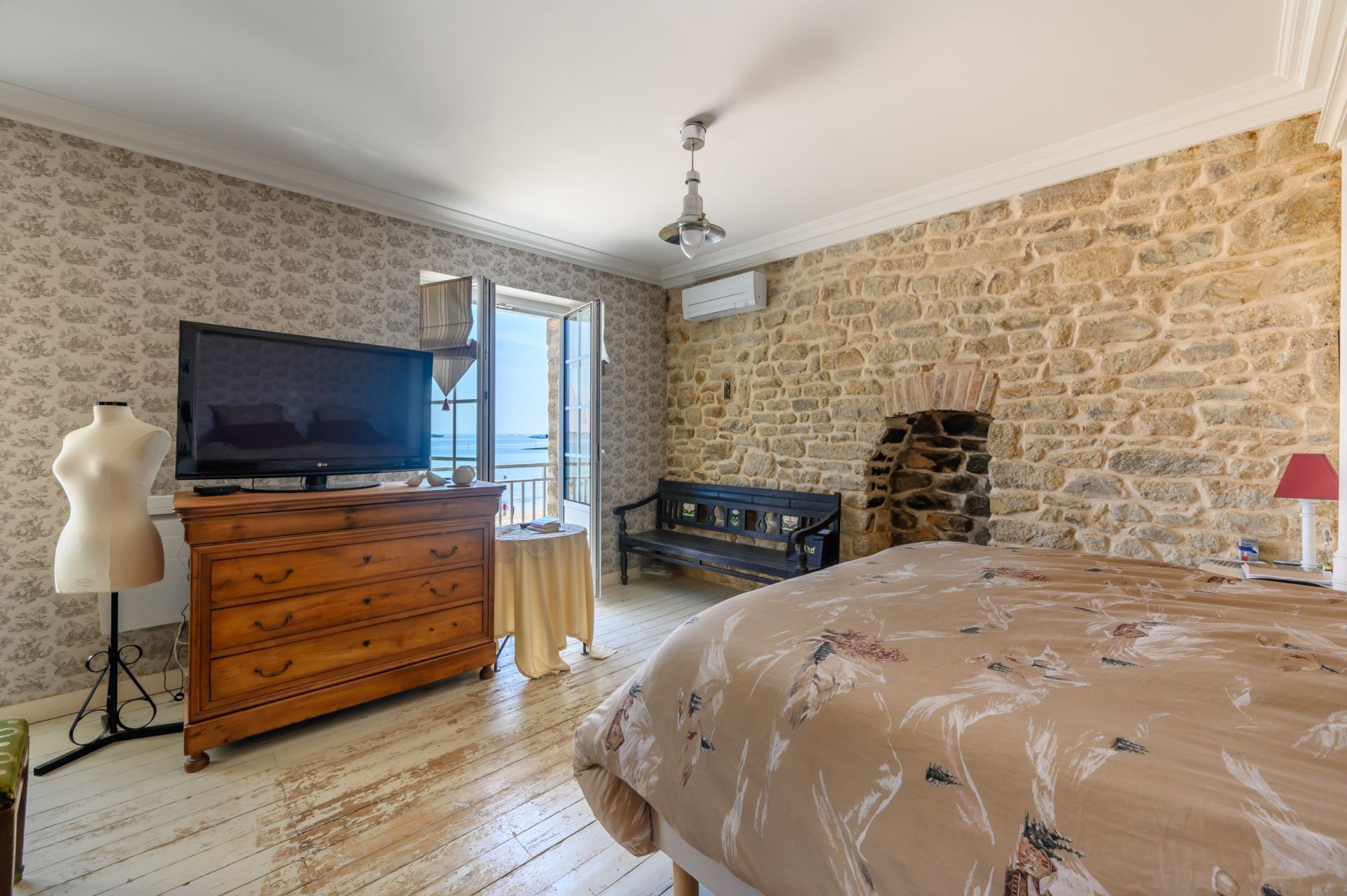 maison 8 Pièces en vente sur LARMOR PLAGE (56260)