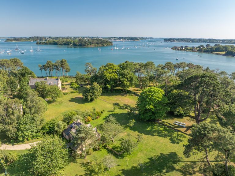 maison 7 Pièces en vente sur ARRADON (56610)