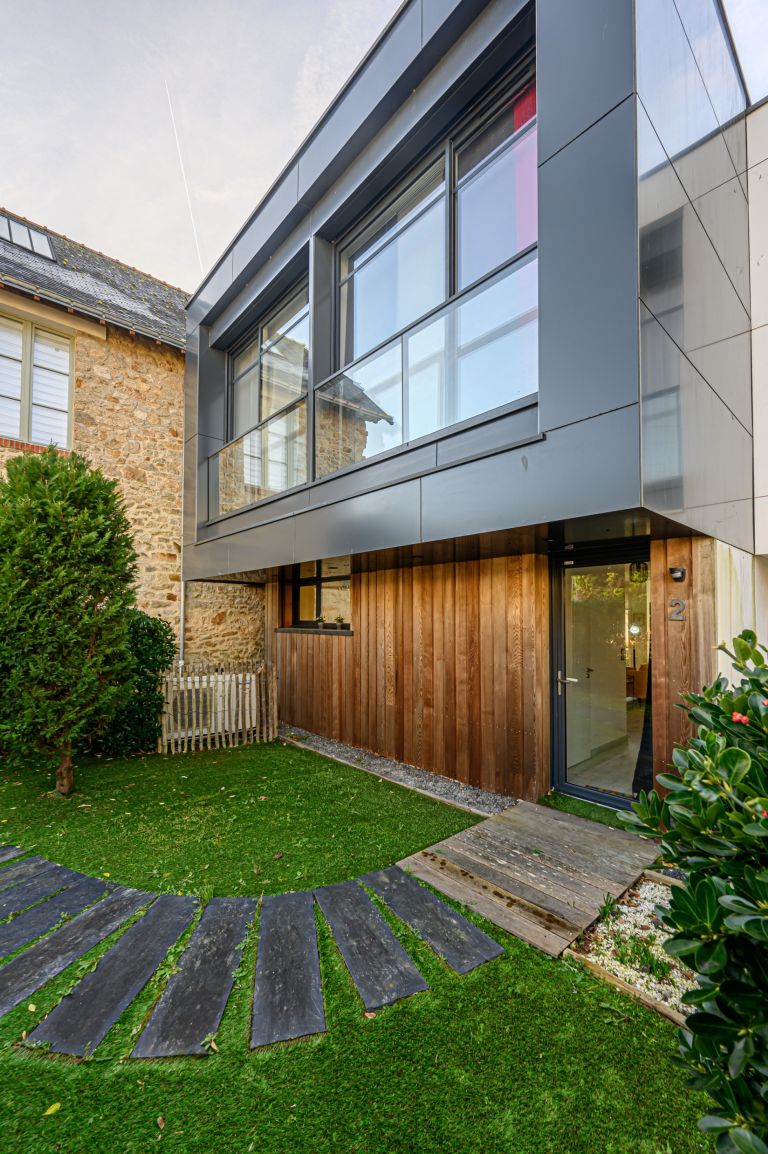 house 6 Rooms for sale on LA BAULE (44500)