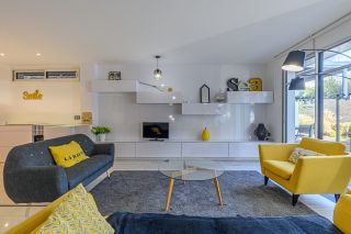 house 6 Rooms for sale on LA BAULE (44500)