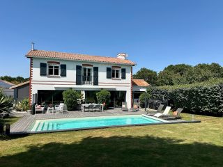 maison 8 Pièces en vente sur PORNIC (44210)