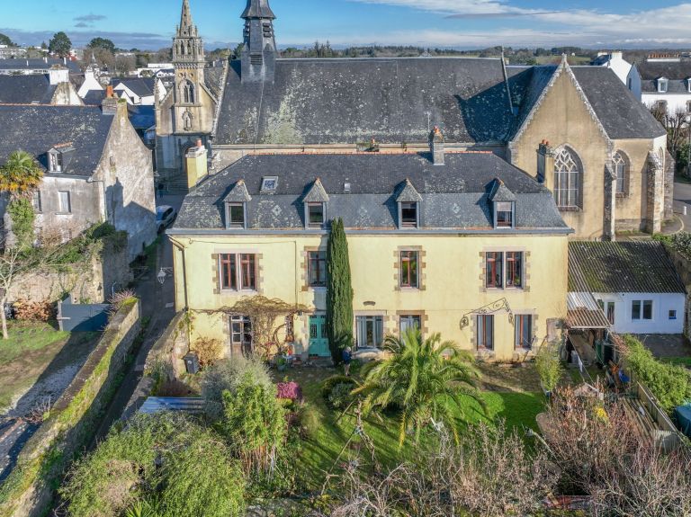 maison 13 Pièces en vente sur AURAY (56400)