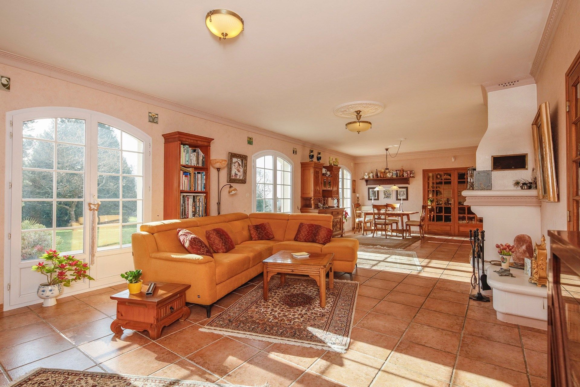 house 10 Rooms for sale on DIRINON (29460)
