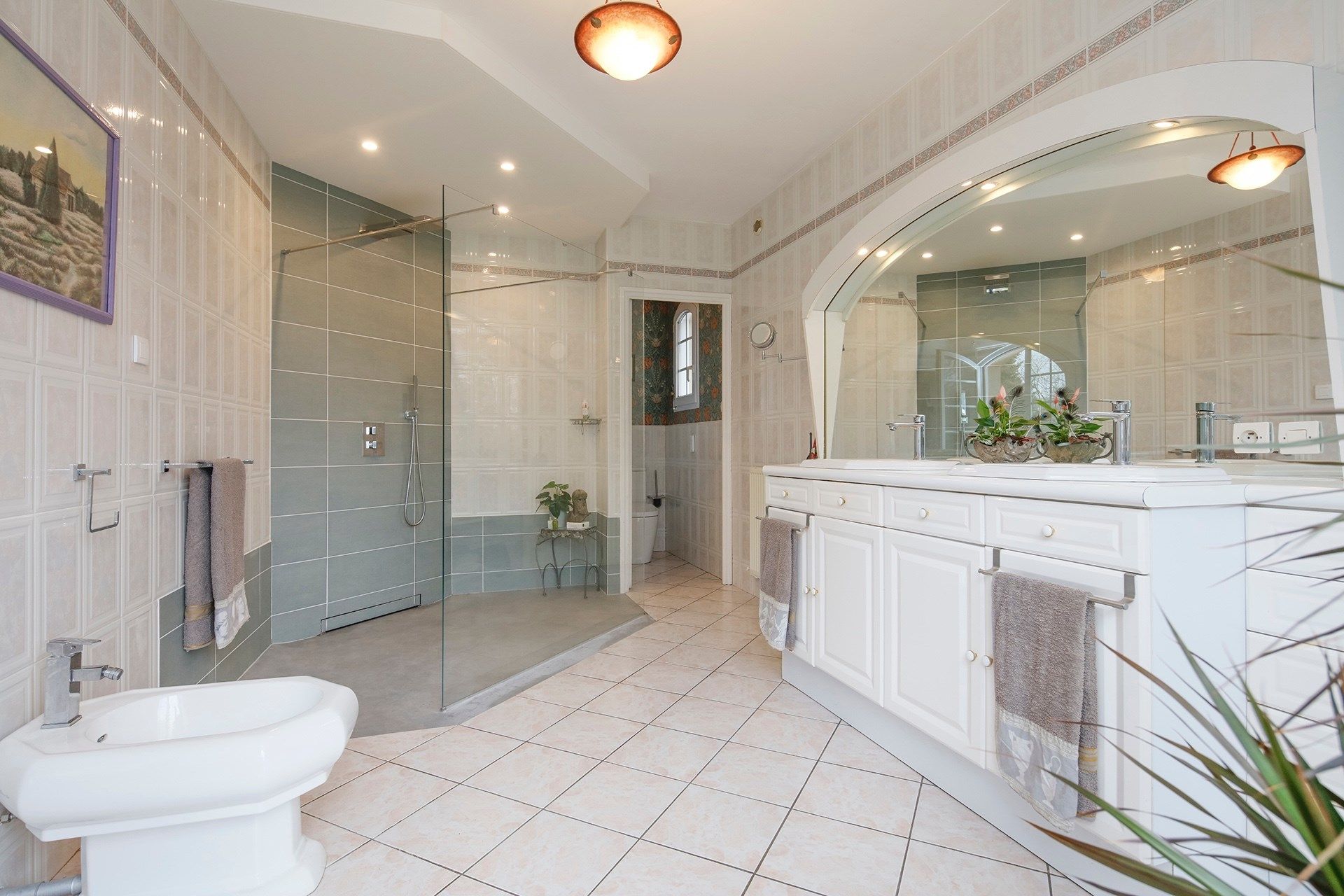 house 10 Rooms for sale on DIRINON (29460)