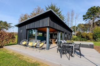 maison 19 Pièces en vente sur GUIDEL (56520)
