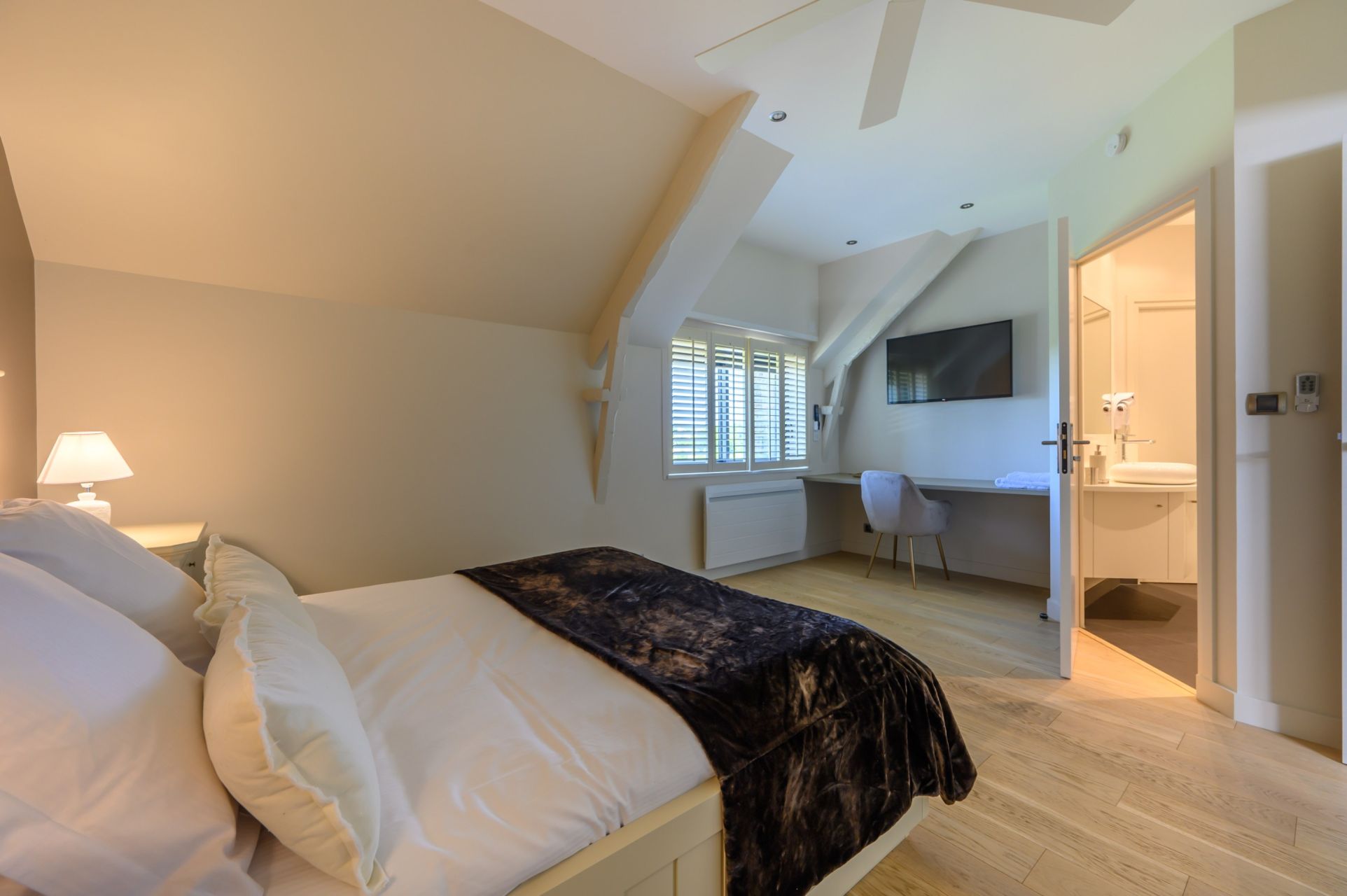 long house 8 Rooms for seasonal rent on BADEN (56870)