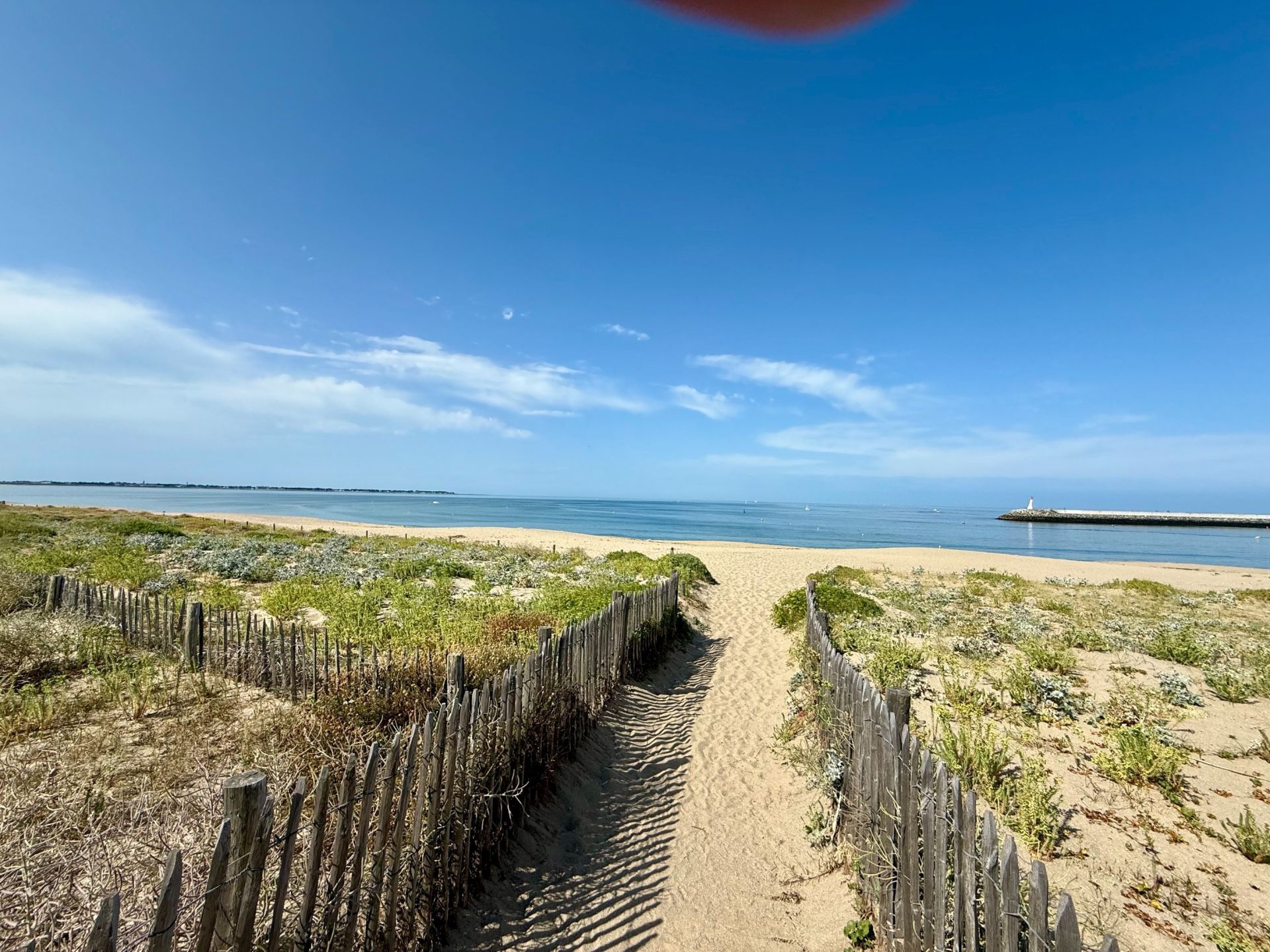 house 7 Rooms for sale on LA TURBALLE (44420)