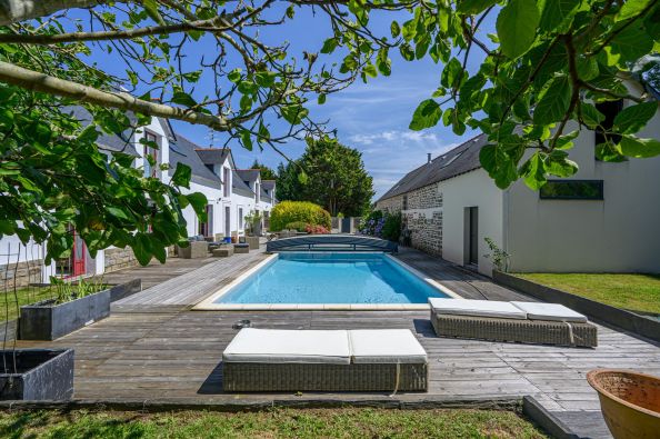 Sale House Quéven 8&nbsp;Rooms 230&nbsp;m²