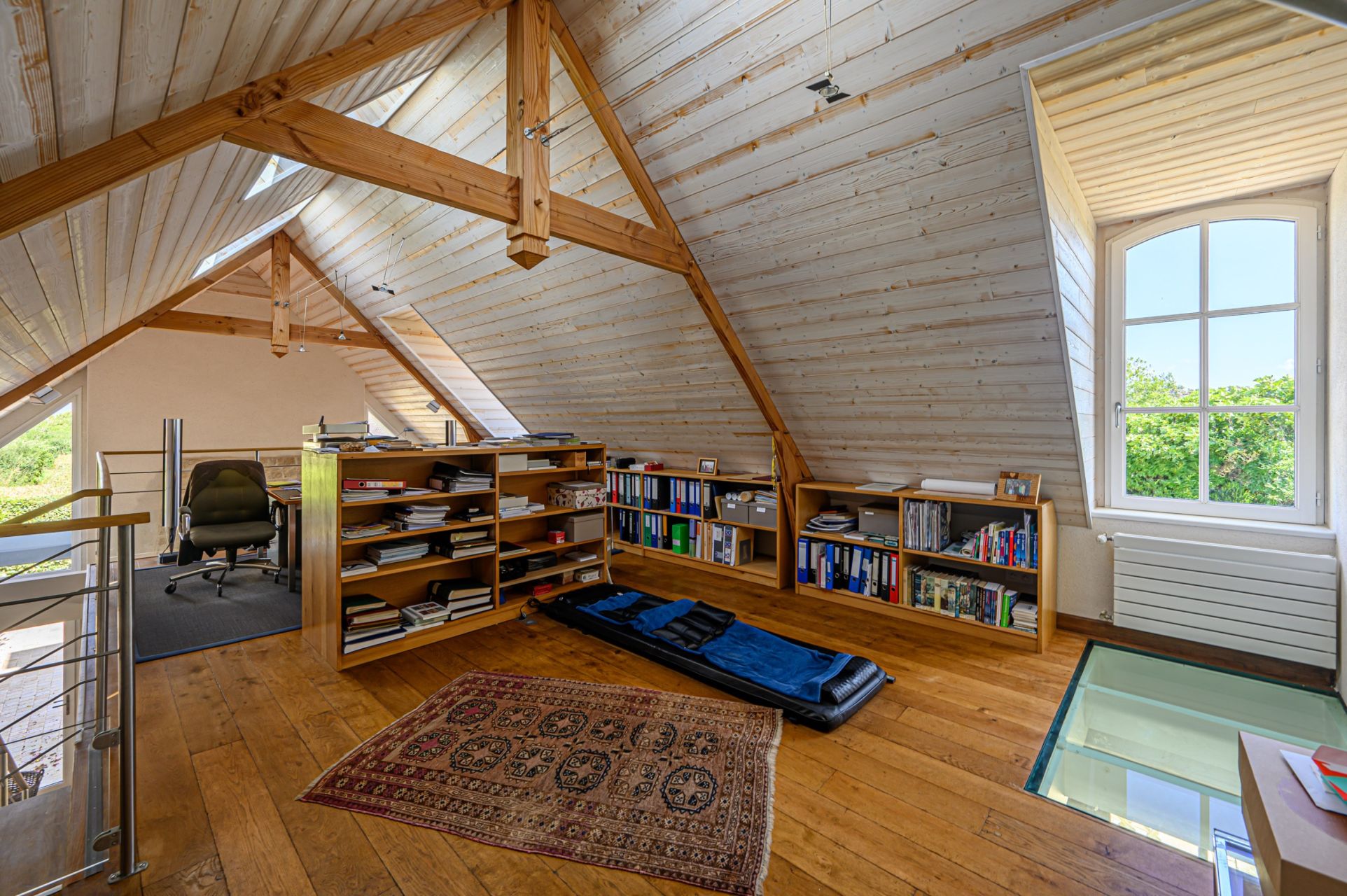 house 9 Rooms for sale on PLONEOUR LANVERN (29720)