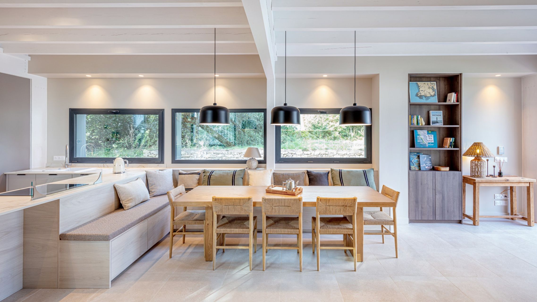 propriété 16 Pièces en location saisonnière sur TREMEOC (29120)