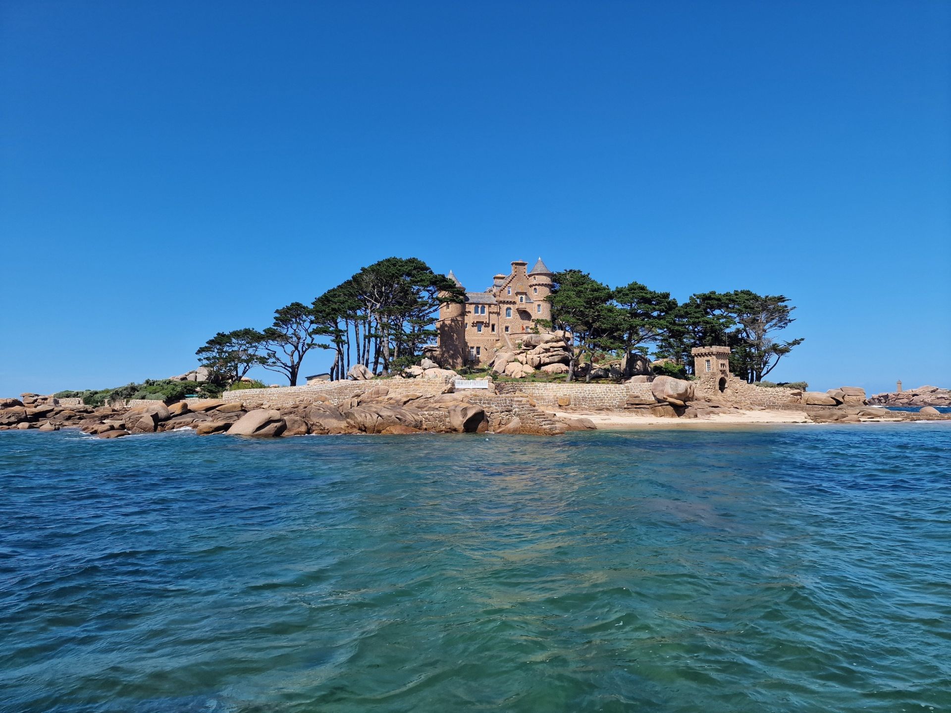 île privée en vente sur TREGASTEL (22730)