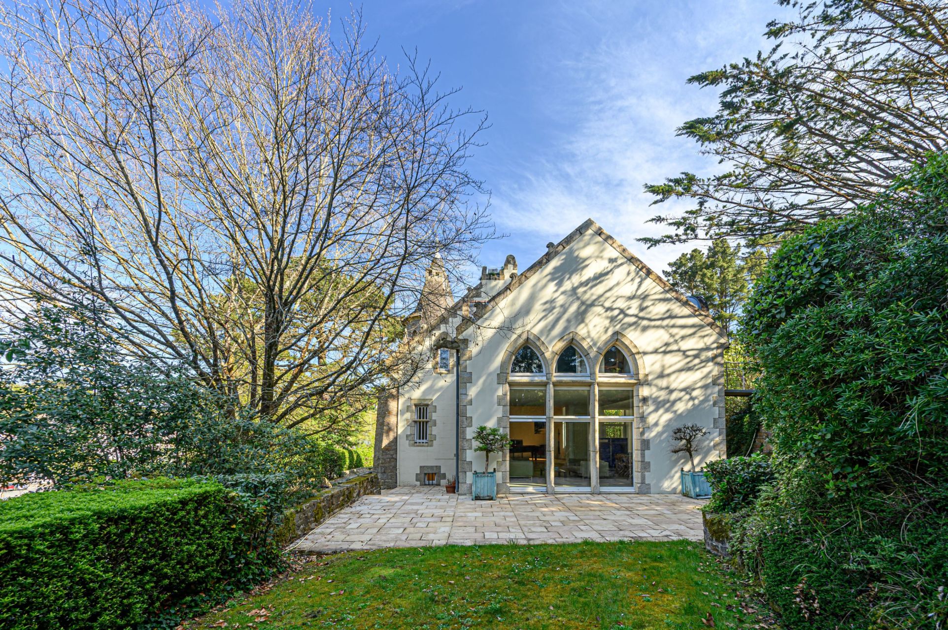 propriété 15 Pièces en vente sur PONT AVEN (29930)