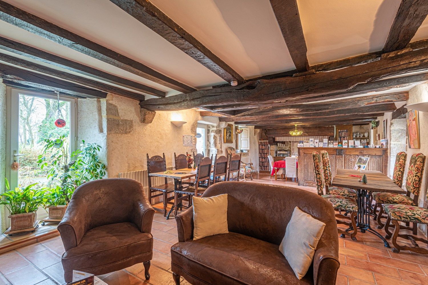 propriété 7 Pièces en vente sur QUIMPER (29000)