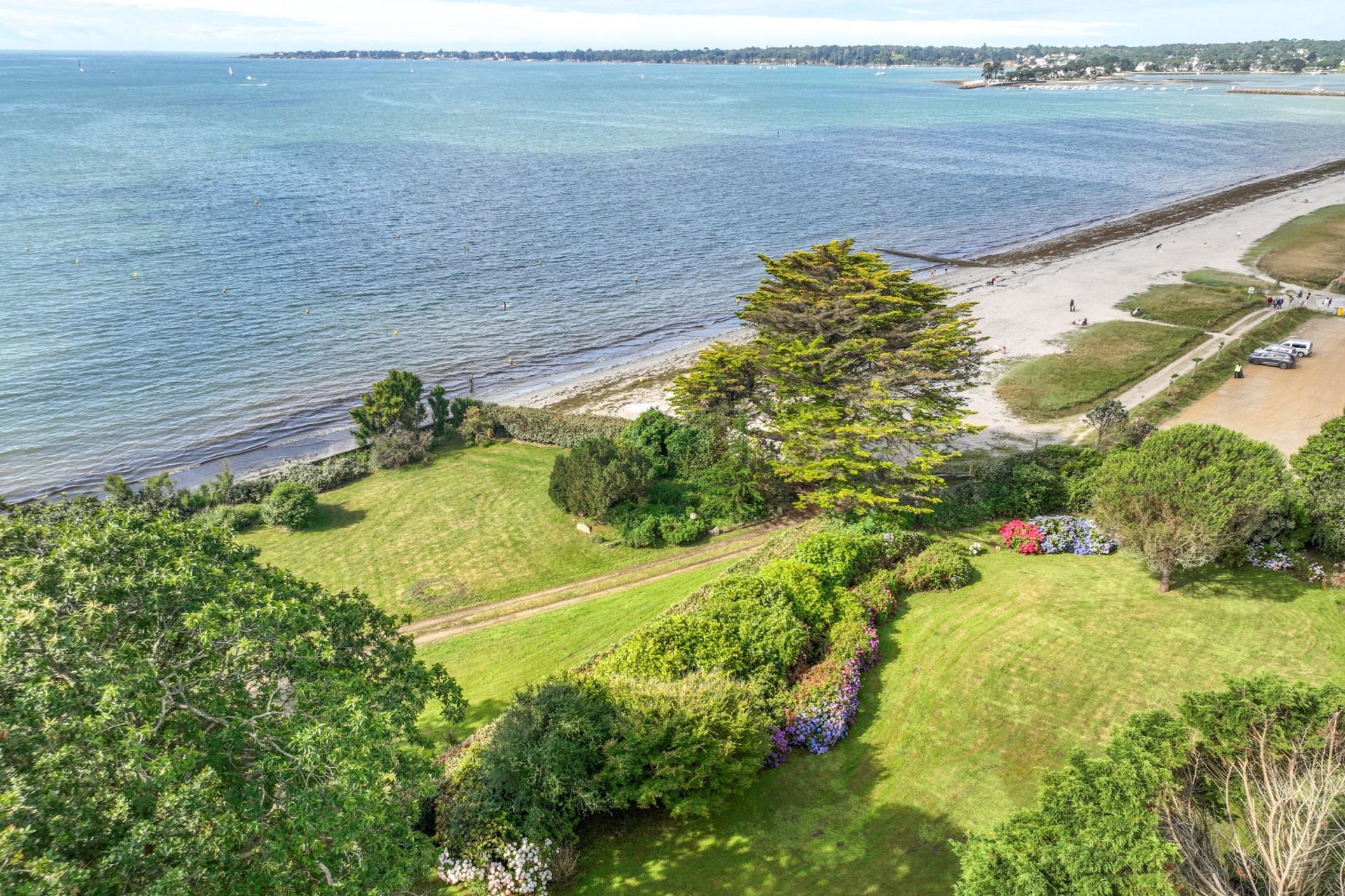 propriété 8 Pièces en vente sur LA FORET FOUESNANT (29940)