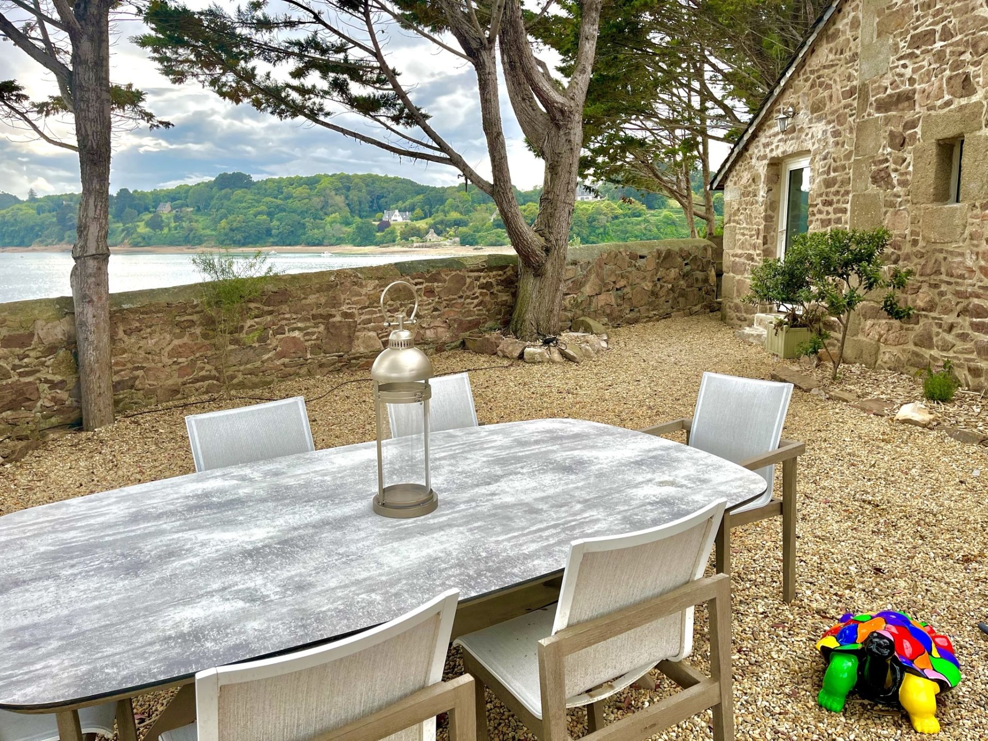 private island for seasonal rent on LEZARDRIEUX (22740)