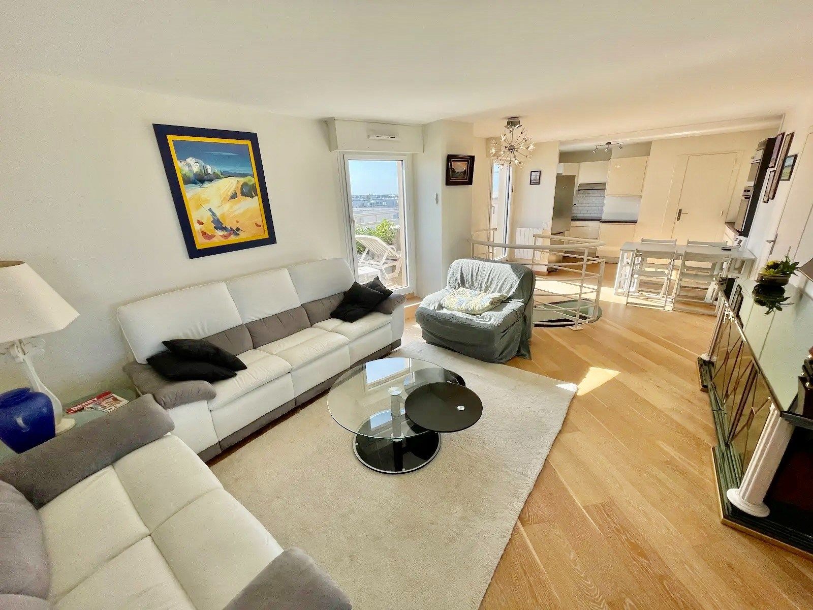 apartment 4 Rooms for sale on PORNICHET (44380)