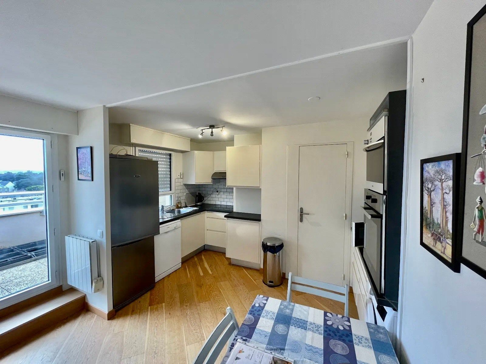 apartment 4 Rooms for sale on PORNICHET (44380)