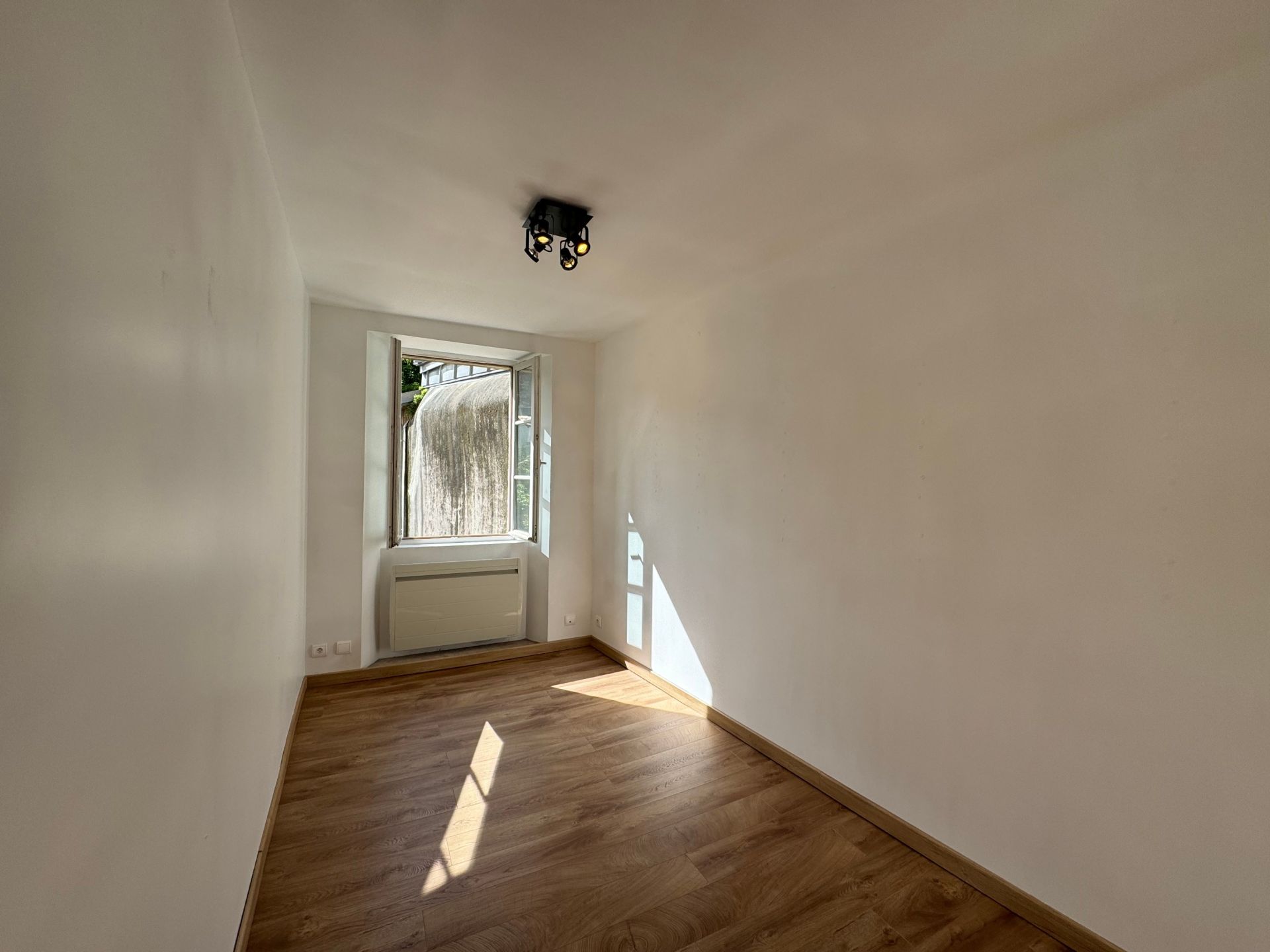 appartement 4 Pièces en vente sur QUIMPER (29000)