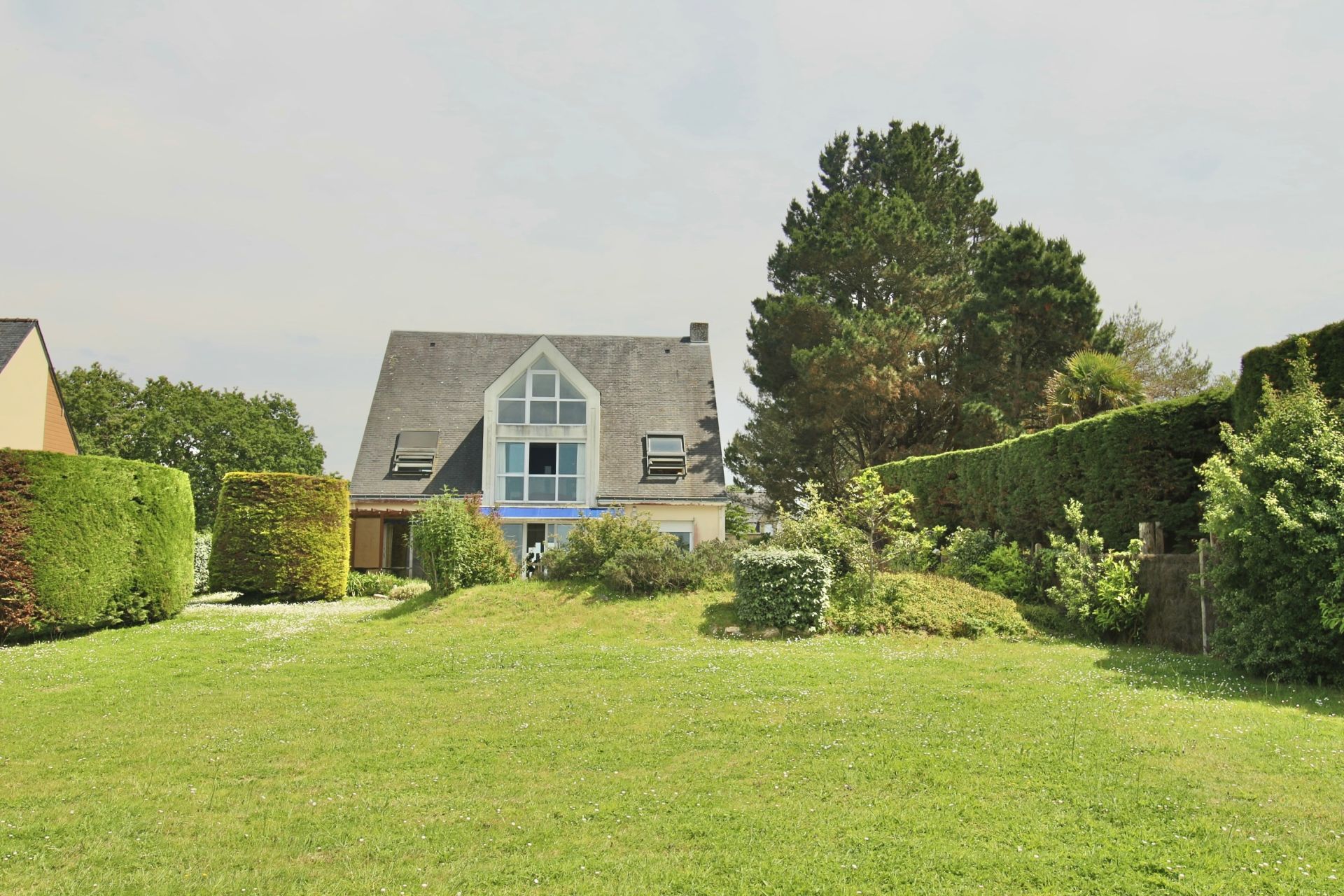 house 7 Rooms for sale on PIRIAC SUR MER (44420)