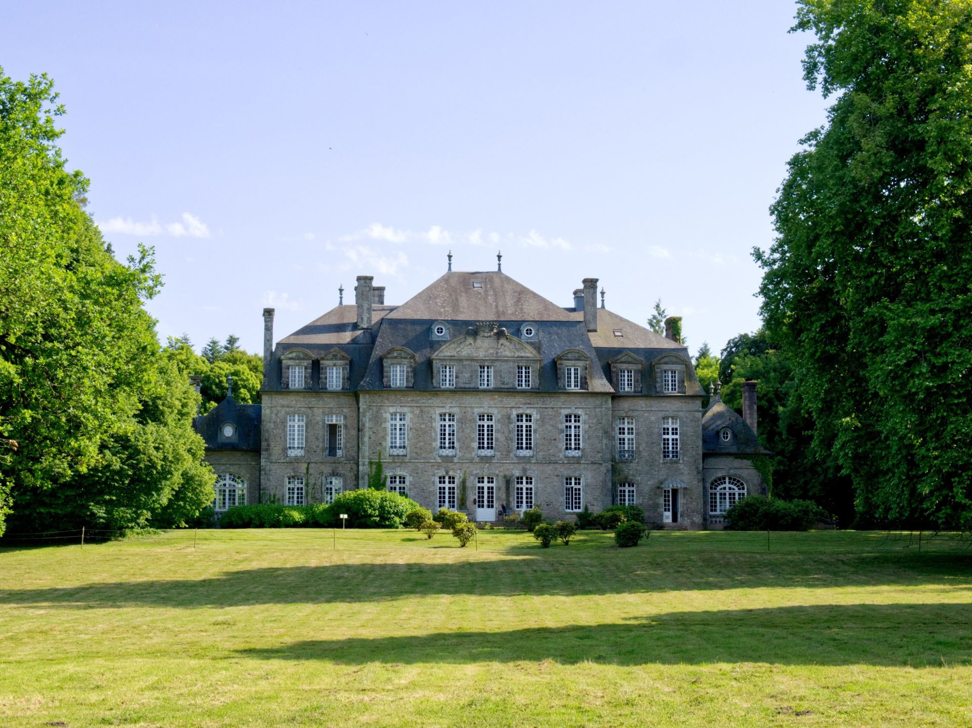 château 28 Pièces en vente sur GUEMENE SUR SCORFF (56160)