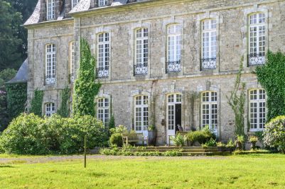 Vente Château Guémené-sur-Scorff 28 Pièces 1200 m²