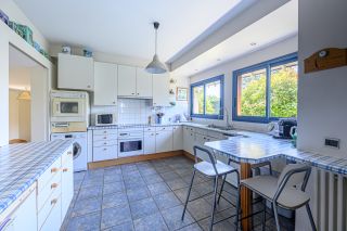 maison 12 Pièces en vente sur ARZON (56640)