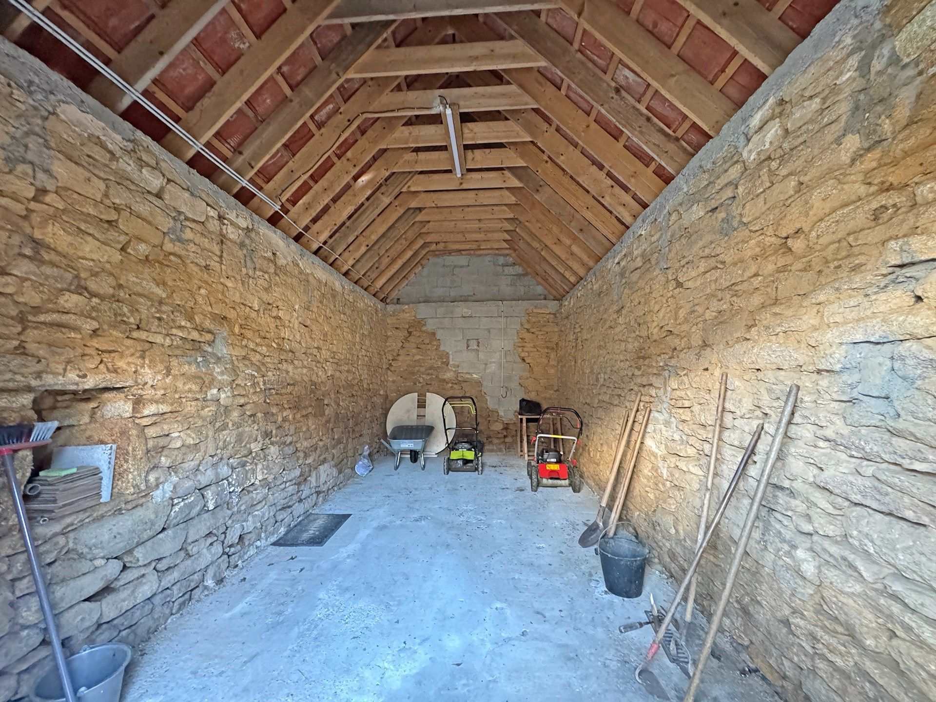 corps de ferme 11 Pièces en vente sur GUILER SUR GOYEN (29710)